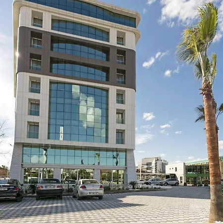 B Business & Hotel