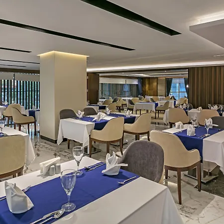 Hotel B Business & 5*